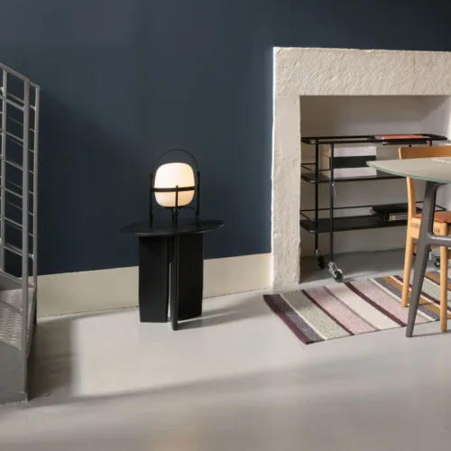 Oru Side Table – Andreu World