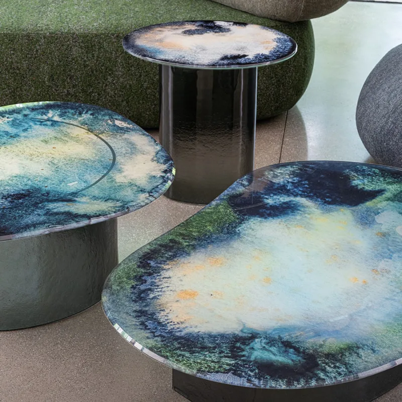 Moroso lakelet printed detail