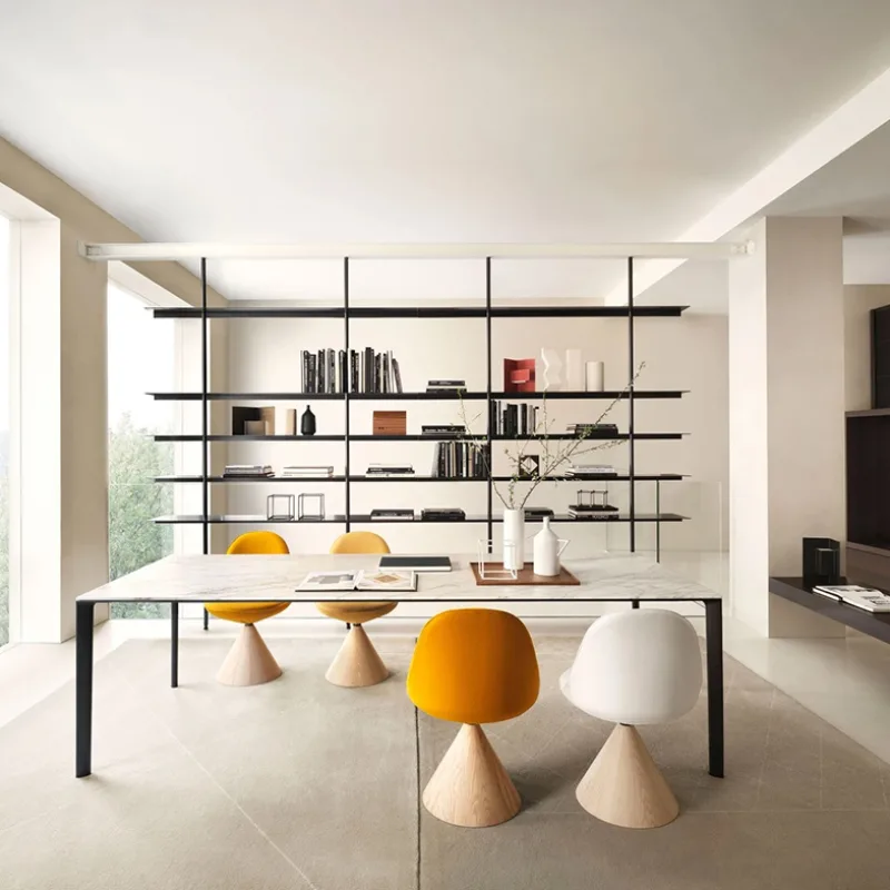 Porro boutique mast day shelving