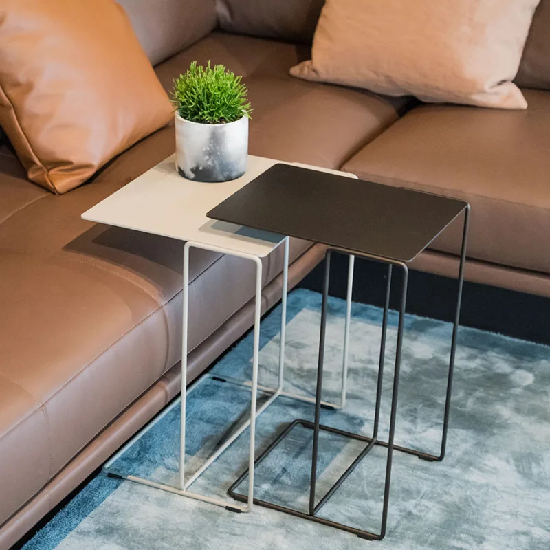 Walter Knoll Oki side