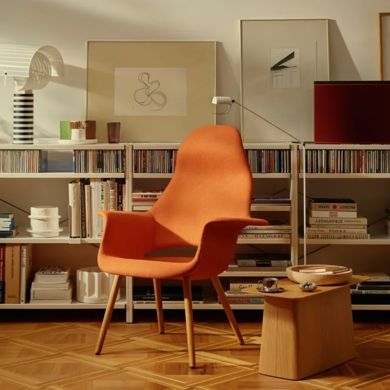 Wooden Side Table Vitra