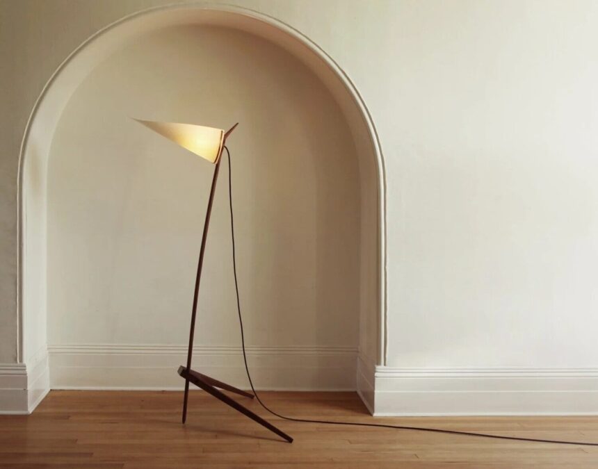 Joe Armitage Classic Floor Light walnut