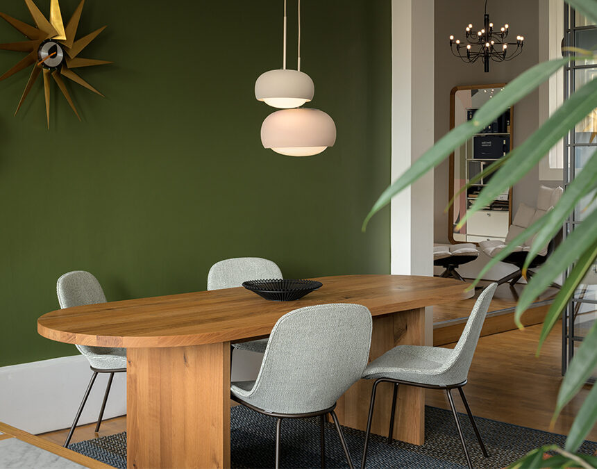 Ashida dining table e15