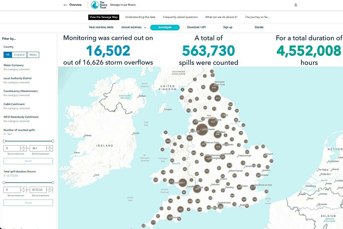 Screenshot of the sewage map, zoomed out showing brown dots over a map of the UK