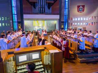 23 12 13 Liverpool Met Choir large view over choir into BSC