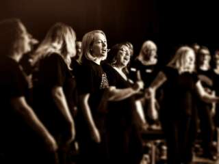 Connected Voices choir - choir singing