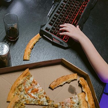 Game on snack more