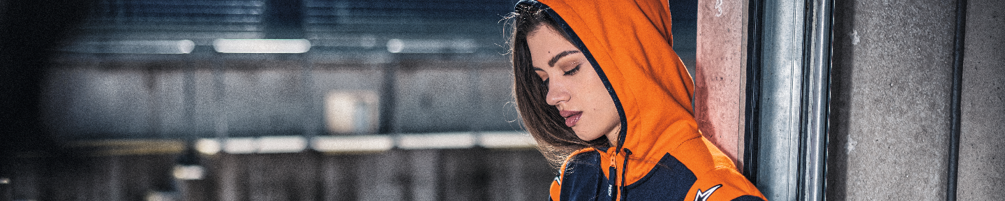 26 04 23 1501 Triple D Motosport ktm Casual Women 01