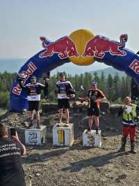 Burts podium