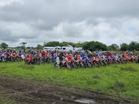 R3 gilgarran start line