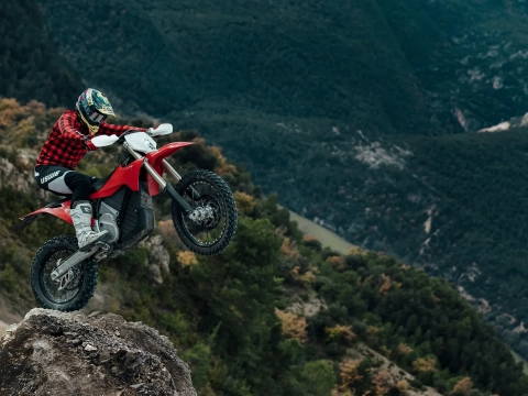 Stark varg ex rock launch