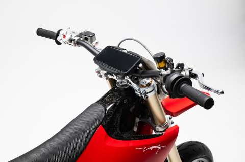 Stark varg sm red cockpit