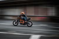 732284 MY26 KTM 390 DUKE Action Cat A 03 ACTION
