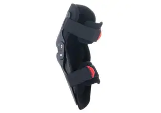12 09 2022 1230 ALPINESTARS youth knee protector 02