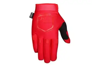 29 10 2021 08 59 FIST HANDWEAR RED STOCKER O1