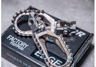 26 09 2022 1428 ktm raptor footpegs RME023 03