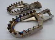 08 12 22 1519 RT001 Raptor Footpegs Titatanium Trials 01