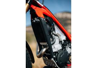 23 10 23 1227 gg engine brace 01