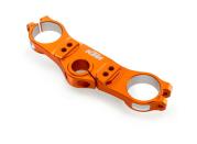 13 02 24 1011 KTM Triple Clamp 01