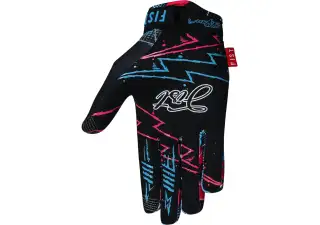 Chapter 24 Collection Taka Strike PALM