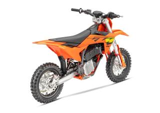 27112024 1632 ktm sxe 3 0002