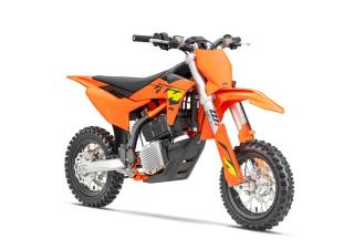 27112024 1632 ktm sxe 3 0005