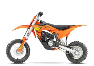 28112024 1130 ktm sxe 5 0003