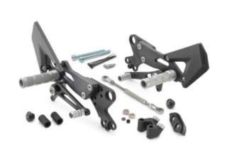 121124 1142 ktm factory footpeg system 01