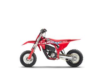 11032025 1116 gg mc e 3 0004