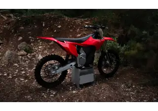 07062025 1233 starkvarg mx red 003