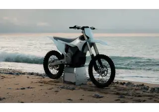 07062025 1233 starkvarg mx wht 002