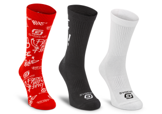 Convert 1200 Wx1200 H PHO GG PW PERS VS 3 GG25002510 X VAMOS SOCKS COMPOSING SALL AWSG V1