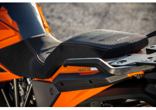 Convert 1200 Wx1200 H PHO PP MON 483700 61907947000 61907947005 ERGO PILLION SEAT SALL AWSG V1