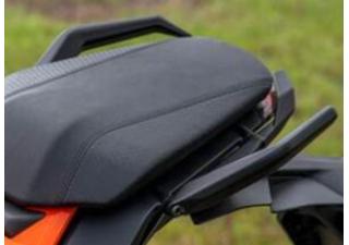 18072025 1237 ktm GRIP HANDLE KIT 02