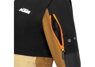 Convert 1200 Wx1200 H PHO PW PERS VS 3 PW25000700 X RACETECH JACKET DETAIL 3 SALL AWSG V1