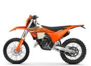 PHO BIKE 90 LI KTM enduro 125 xc w left side view studio image SALL AEPI V1