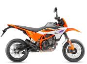 300126 1413 KTM smc R 390 001