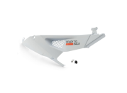 Convert 1200 Wx1200 H PHO PP NMON 739170 A67408942044 Rear fairing right Studio Pictures Street SALL AWSG V1
