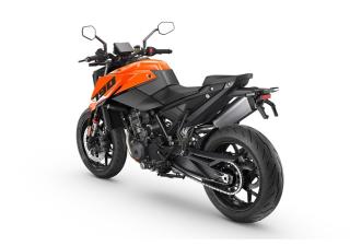 250626 1146 ktm duke 790 ora 003