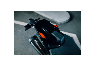 Convert 1200 Wx1200 H PHO PP MON 753917 MY27 KTM 790 DUKE PARTS DETAILS EUROPE GLOBAL Parts Detai...