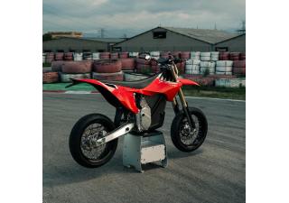 Stark Varg SM 2026 10 26 Red 03