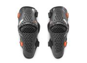 Pho pw pers vs 403176 3pw22001190x sx 1 v2 knee protector front sall awsg v1