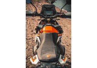 Pho pp mon 63507941000 seat detail1 sall awsg v1