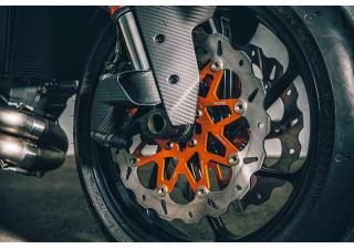 Pho pp mon 61713932044 factory brake cooling duct kit detail2 sall awsg v1