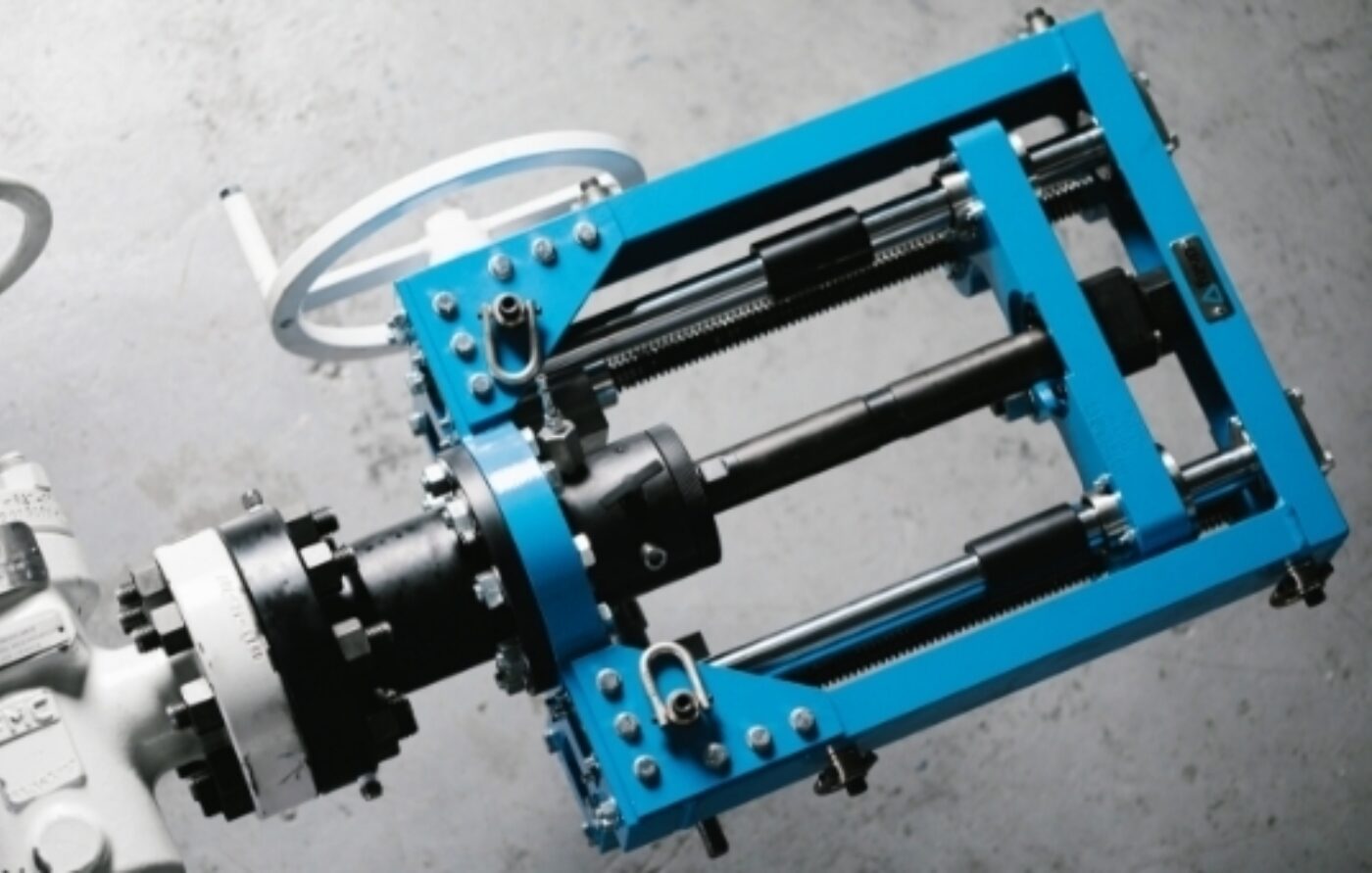 Compact Valve Removal Tool