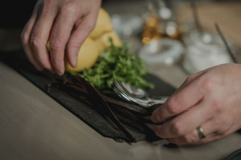 Video poster for youtube/AAsURL5e6Uw