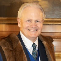 Mr Fergus McMullen DL