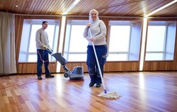 Bild Ultra Clean  AB (Foton Lokalvårdare, Bild Städföretag)