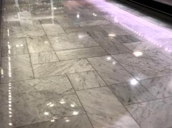 Bild Di-Mas AB (Foton Lokalvårdare, Bild Städföretag)