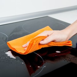 Bild Nova Städ (Foton Lokalvårdare, Bild Städföretag)